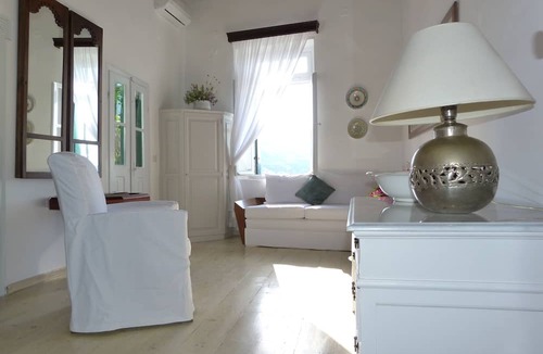 Skyros Town House | Lovely traditional house in Skyros village