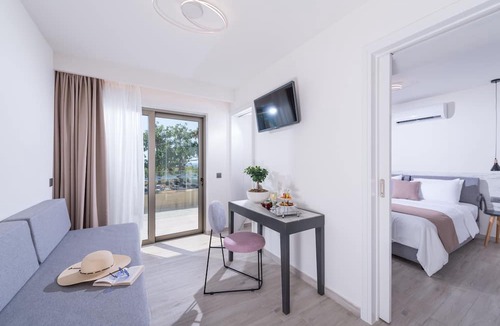 Pigianos Kampos Hotel | CHC Imperial Hotel – Adults Only