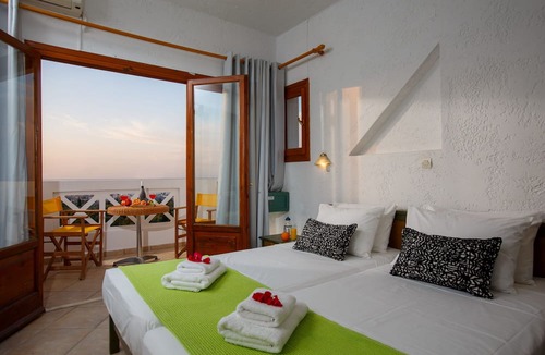 Koutouloufari Hotel | Romantica Hotel Apartments