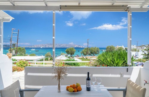 Apollonia House | En Milo