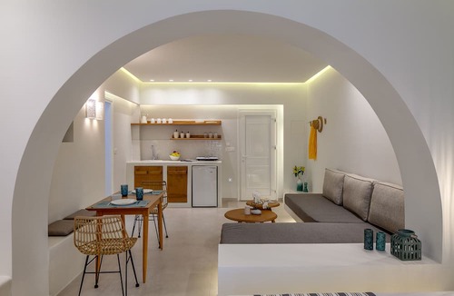 Perivolos House | Margarenia