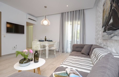 Agios Prokopios Hotel | Elegant Apartments