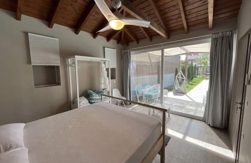 Korithion House | pool house 3 km from Corinth-Loutraki