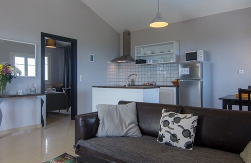 Ieromonachos House | Villa Elaia