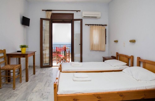 Vizari House | Kavos Melissa Studios