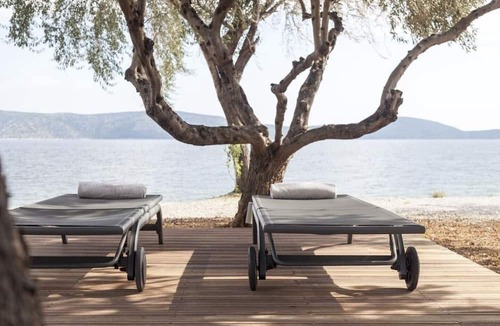 Steni Vala Villa | Ilya Villa Sleeps 4 (2 Bedrooms) in Alonnisos, Sporades Islands, Greek Islands,