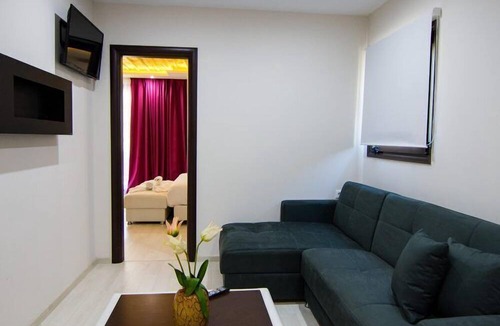 Stavros Hotel | Archontiko Liamas