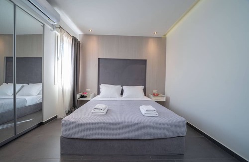 Lassi Apartment | Makris Yialos Apartments
