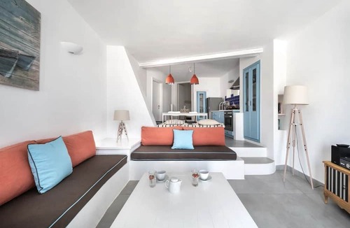 Kamari Hotel | Anema Boutique Hotel & Villas Santorini