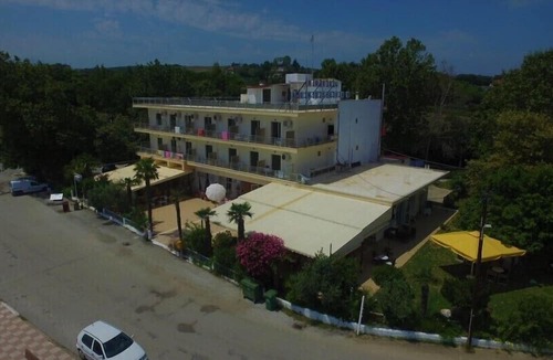 Makrigialos Hotel | Hotel Achillion