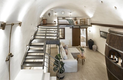 Fira Hotel | Winery Hotel 1870