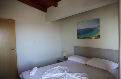 Velipoje Hotel | Hotel Freskia