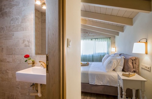 Kato Stalos Villa | Villa Sirocos, Private eco pool, near the beach