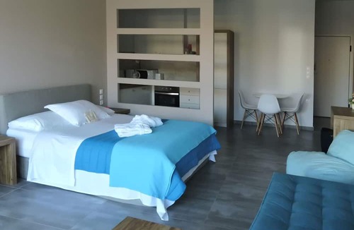 Evrostina Hotel | Derveni Luxury Apartments