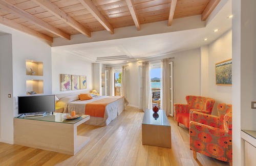 Old Town Naxos Hotel | Nissaki Beach Hotel