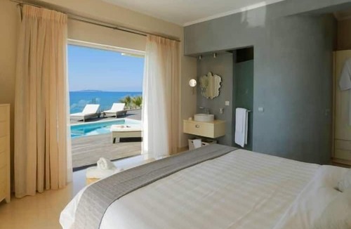 Agios Stefanos Avliotes House | Pictures Suites