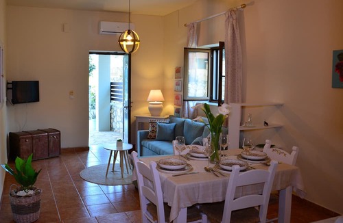 Vamos House | Elianthos Villa