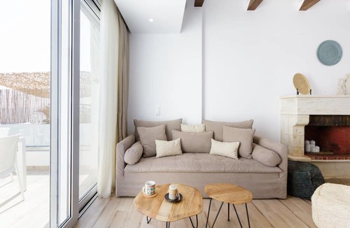 Kokkini Chani Villa | Seashell Suite by the Sea