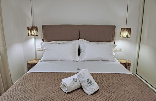 Kokkini Chani Villa | Seashell Suite by the Sea