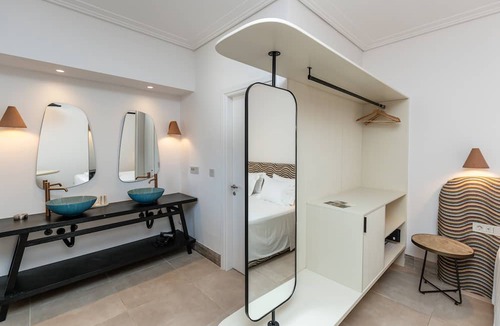 Marathias Hotel | Armeno Resort and Armeno Annex