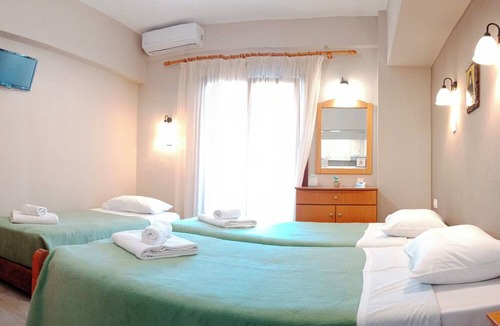 Ouranoupoli House | Prosforio Rooms