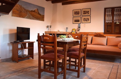 Kontias House | Stonehouses Lemnos