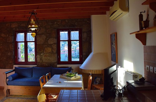 Kontias House | Stonehouses Lemnos