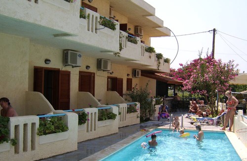 Platanes House | Hotel Elida