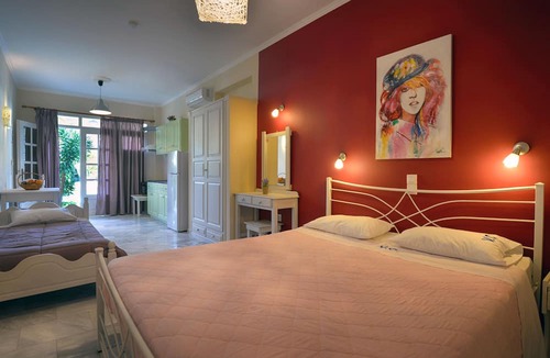 Ipsos Hotel | Valentino Corfu