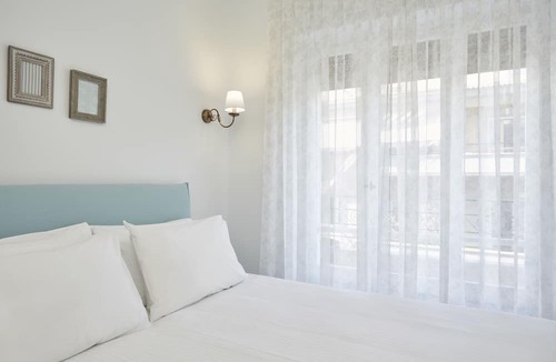 Mousio Apartment | Luxury n Chic Athens Museum Apt