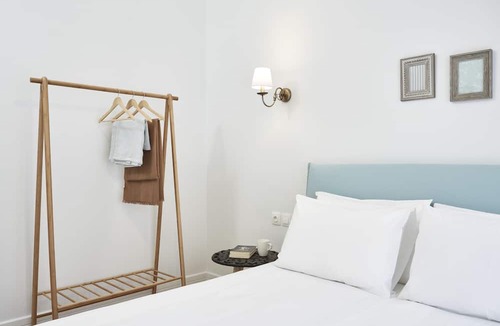 Mousio Apartment | Luxury n Chic Athens Museum Apt