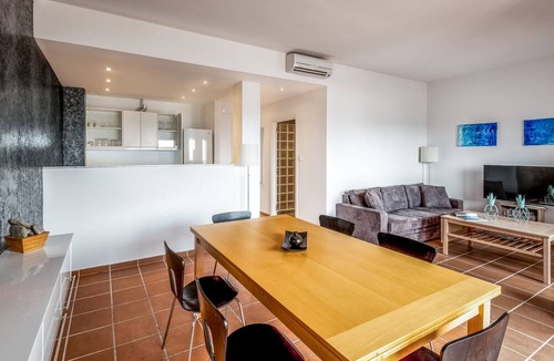 Gennadi Hotel | Southern Dreams Apartments