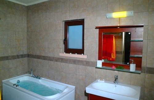 Latziana Villa | Traditional Stone Villa with Private Pool and AC, near to beautiful Beaches!