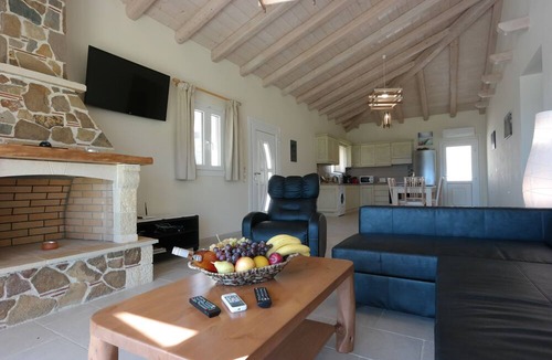Afionas Villa | Villa Kamini, A Superb Seafront Villa - just steps from the glorious beach!