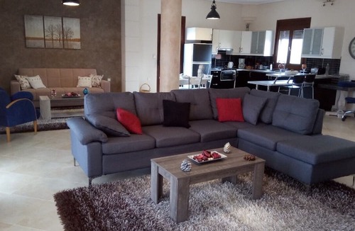 Alli Meria Villa | Luxury Villa In Volos