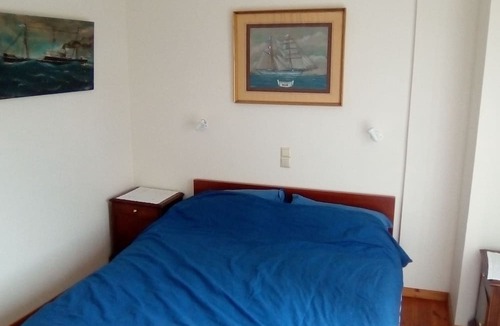 Galaxidi Apartment | House on the Square