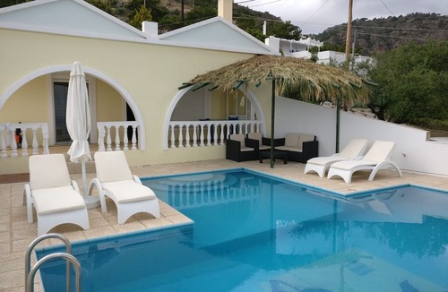 Achlia Villa | Villa Artemis