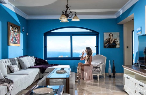 Agia Pelagia Villa | Villa Santorini, Wine Dark Sea Villas