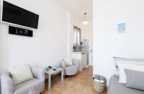 Ampelas Hotel | Eleana Studios
