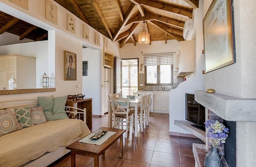 Kamiros House | Salakos Villas