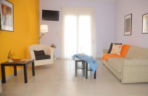 Loutraki-Agioi Theodoroi House | Aegean View Villa