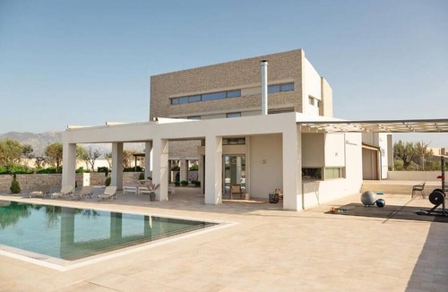 Archanes Villa | Diktamon Villa Retreat