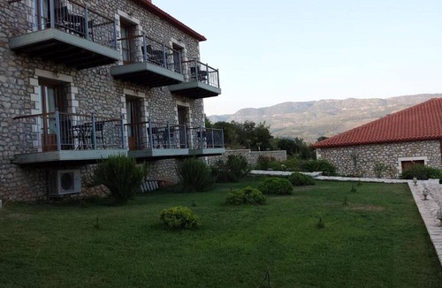 Karitena Hotel | Hotel Pelasgos