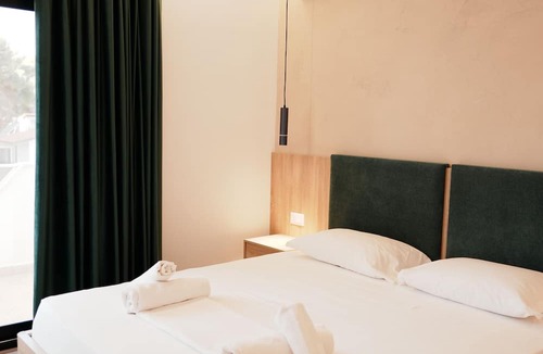 Vlore Hotel | Villa Solis