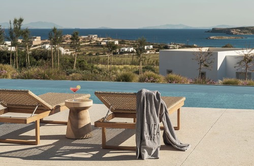 Naousa Hotel | Ovea Paros