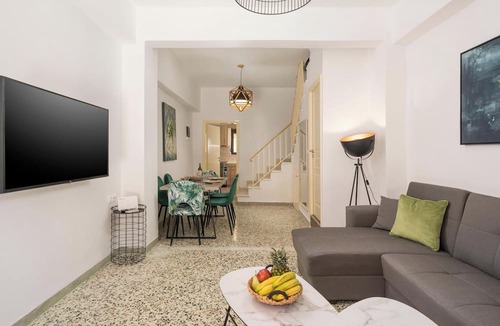 Koum Kapi Apartment | Crescendo City House