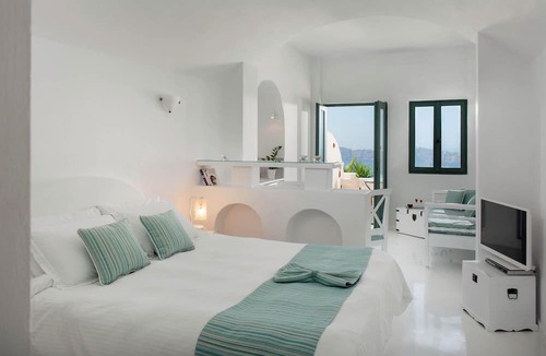 Imerovigli Hotel | Anastasis Apartments and Spa