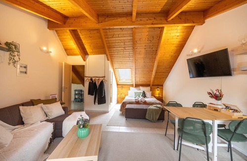 Kalavrita Apartment | Sofita Rokani II