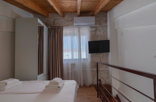Flogita House | Delejo Resort & Suites