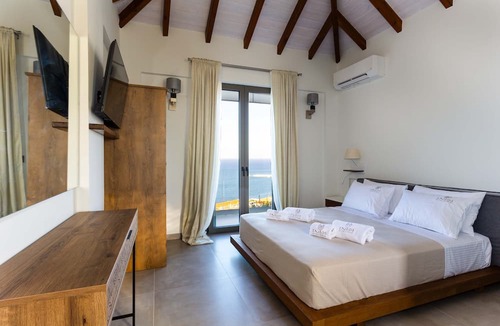 Koroni Apartment | Eneos Boutique Residence - Koroni Garden Nest